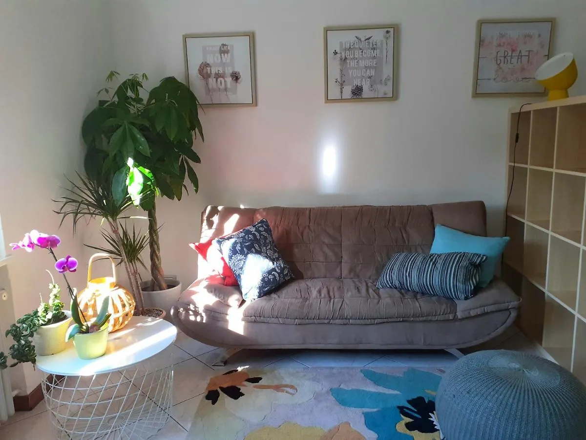 Le Girandole Apartment Como