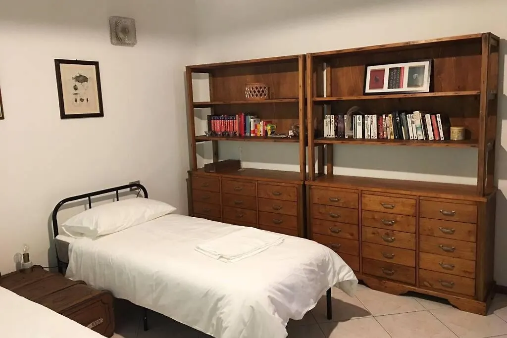 Le Girandole Apartment Como Italy
